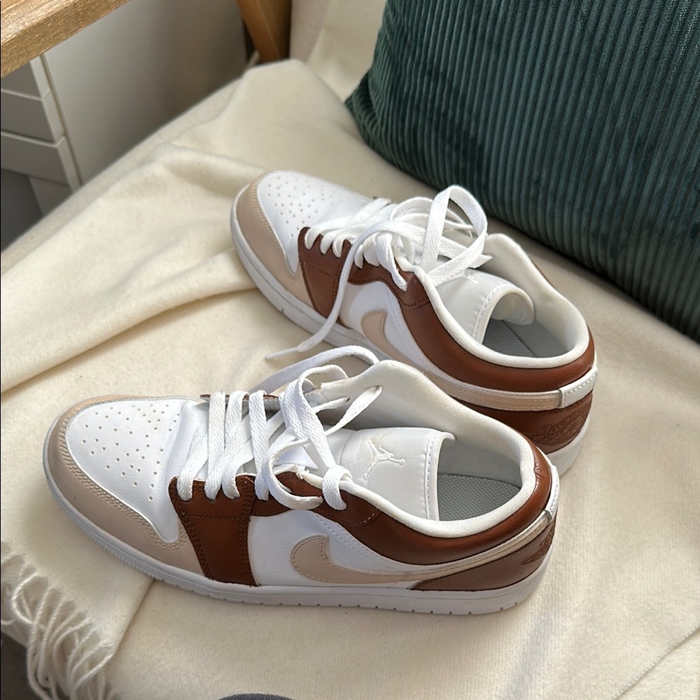 Nike air jordan dunk custom cream brown shoes men’s 7.5 women’s 9 one of a kind